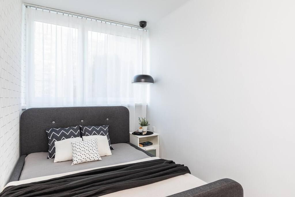 Superapart Jana Pawla Ii, Apt 302 Cozy Urban Retreat, Perfect For Couples Varsavia Esterno foto
