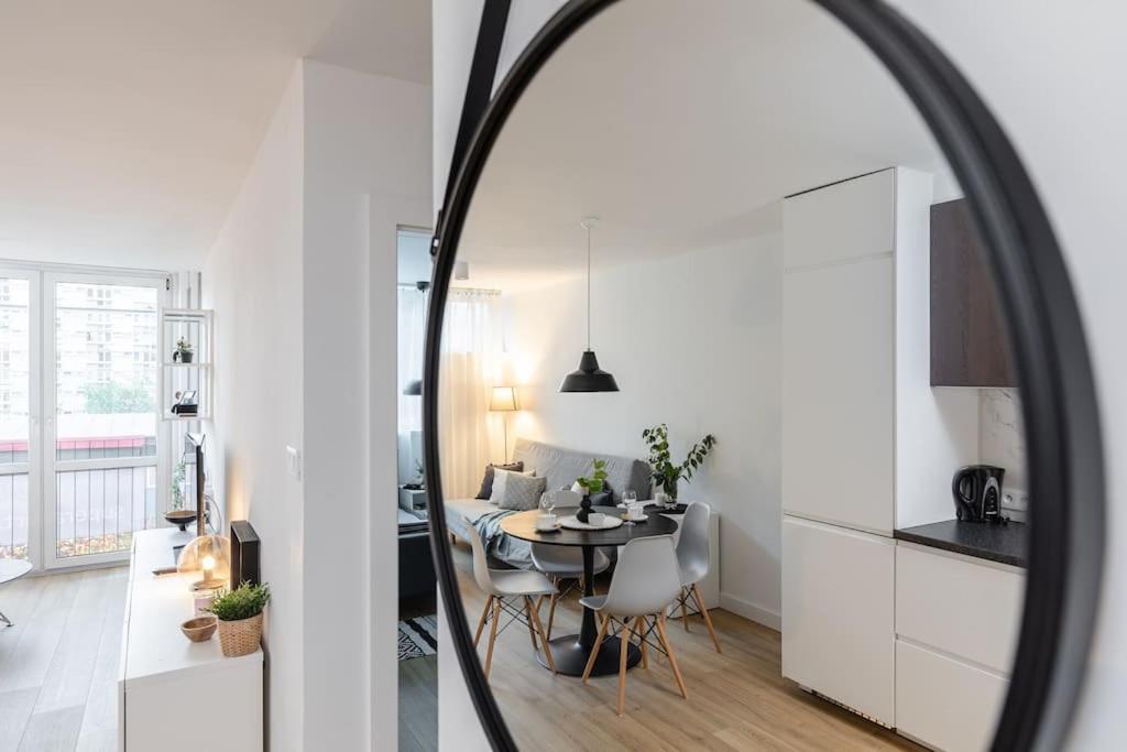 Superapart Jana Pawla Ii, Apt 302 Cozy Urban Retreat, Perfect For Couples Varsavia Esterno foto
